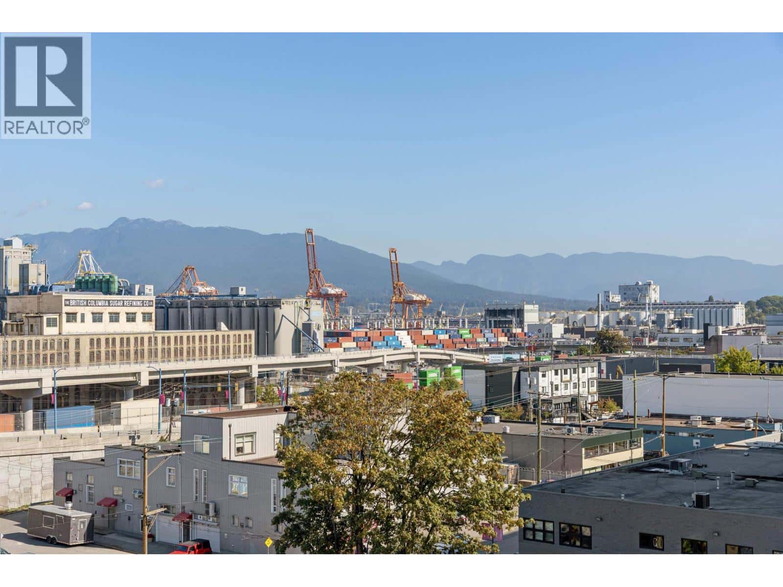 , Vancouver, — Vancouver - Photo 3 of 17