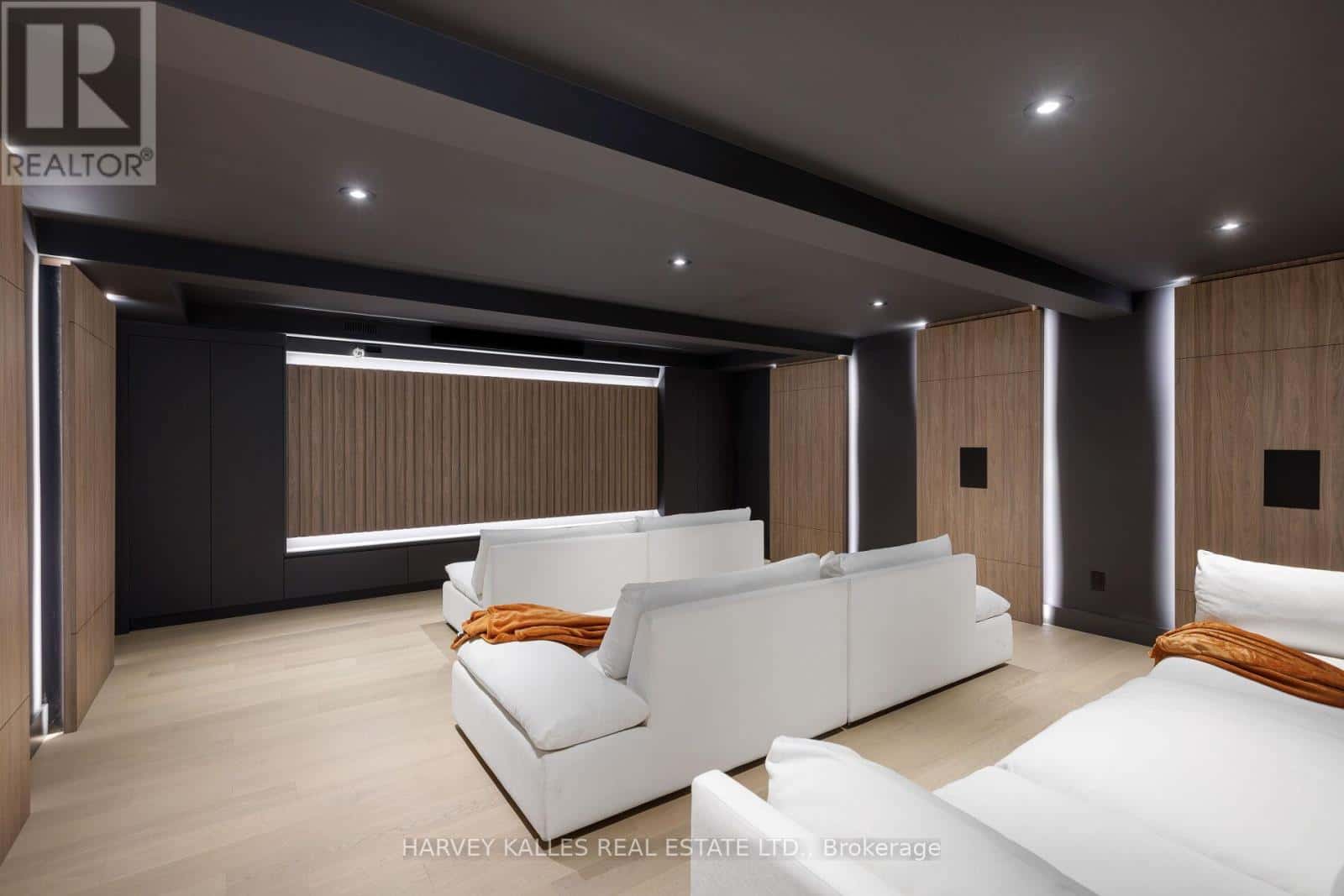 , Mississauga (Lorne Park), — Mississauga (Lorne Park) - Photo 3 of 50