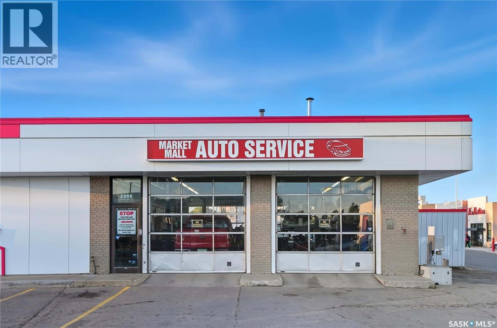 2355 Preston AVENUE S — Saskatoon - Photo 3 of 23