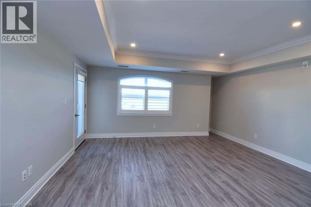 , Caledonia, — Caledonia - Photo 4 of 31