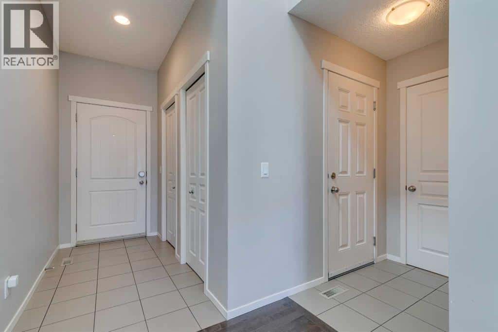 , Calgary, — Calgary - Photo 3 of 96