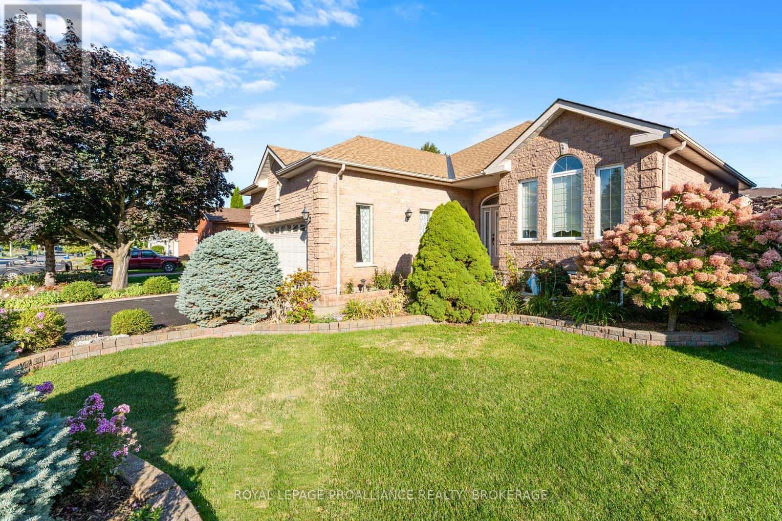 , Kingston (City SouthWest), — Kingston (City SouthWest) - Photo 3 of 48