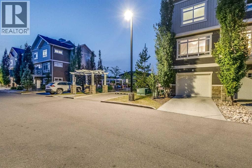 , Calgary, — Calgary - Main photo