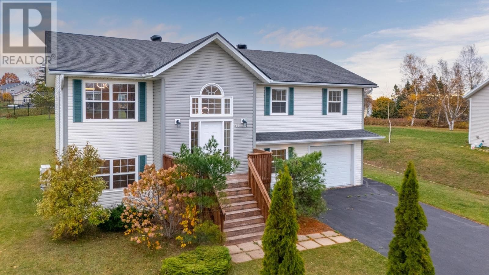 , Stratford, — Stratford - Main photo