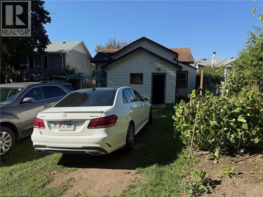 , Paris, — Paris - Photo 3 of 11