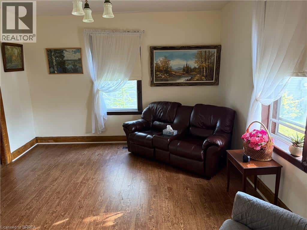 , Paris, — Paris - Photo 5 of 11