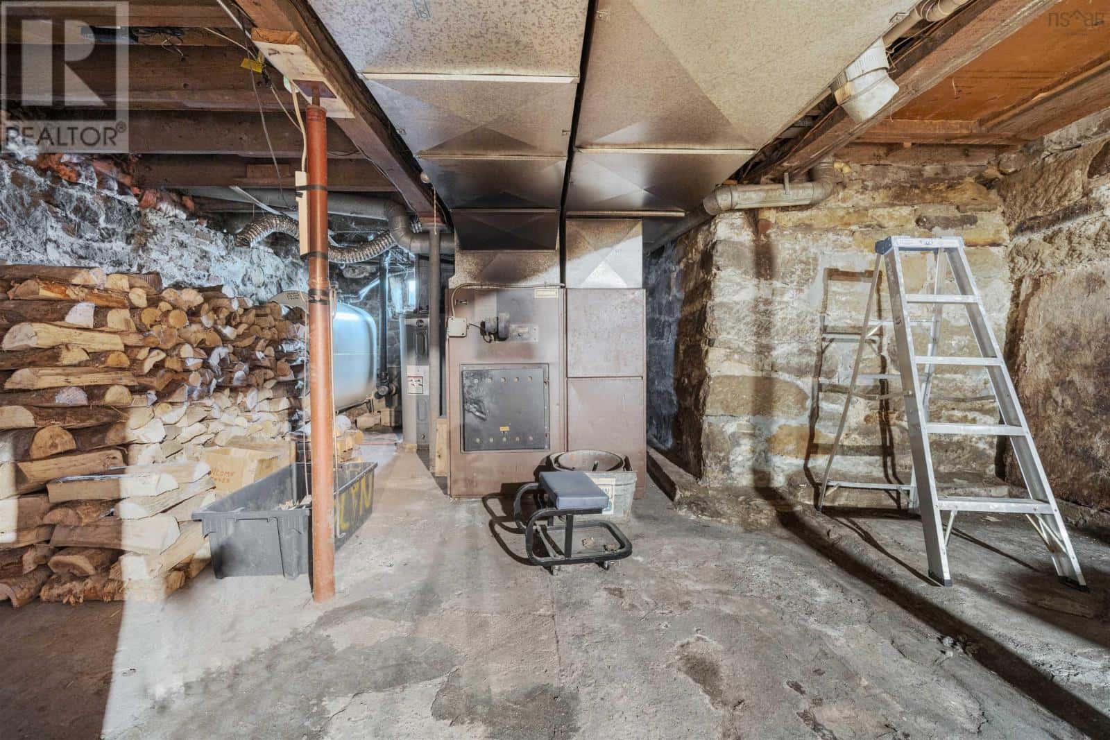 5992 Pictou Landing Road — Pictou Landing - Photo 2 of 82