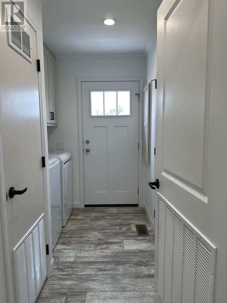 , West Grey, — West Grey - Photo 3 of 35