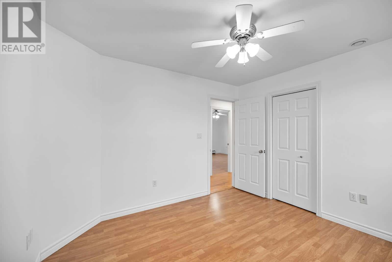 , Stratford, — Stratford - Photo 2 of 35