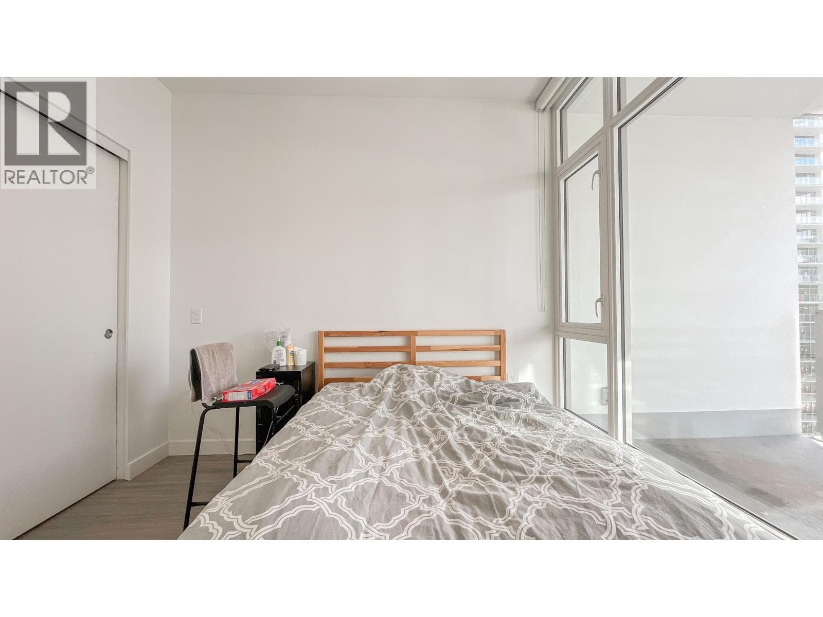 2007 2351 BETA AVENUE — Burnaby - Main photo