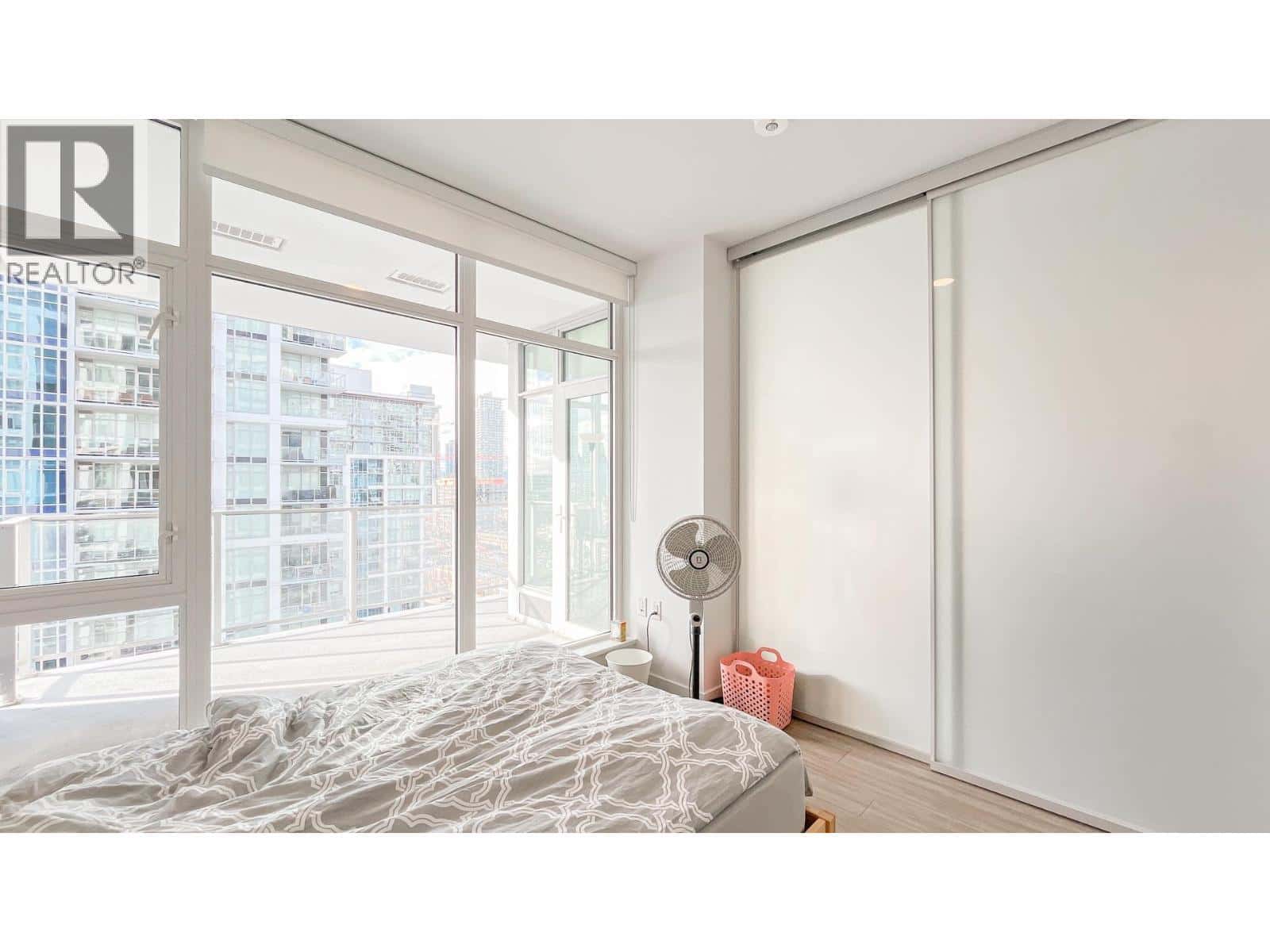 2007 2351 BETA AVENUE — Burnaby - Photo 2 of 20