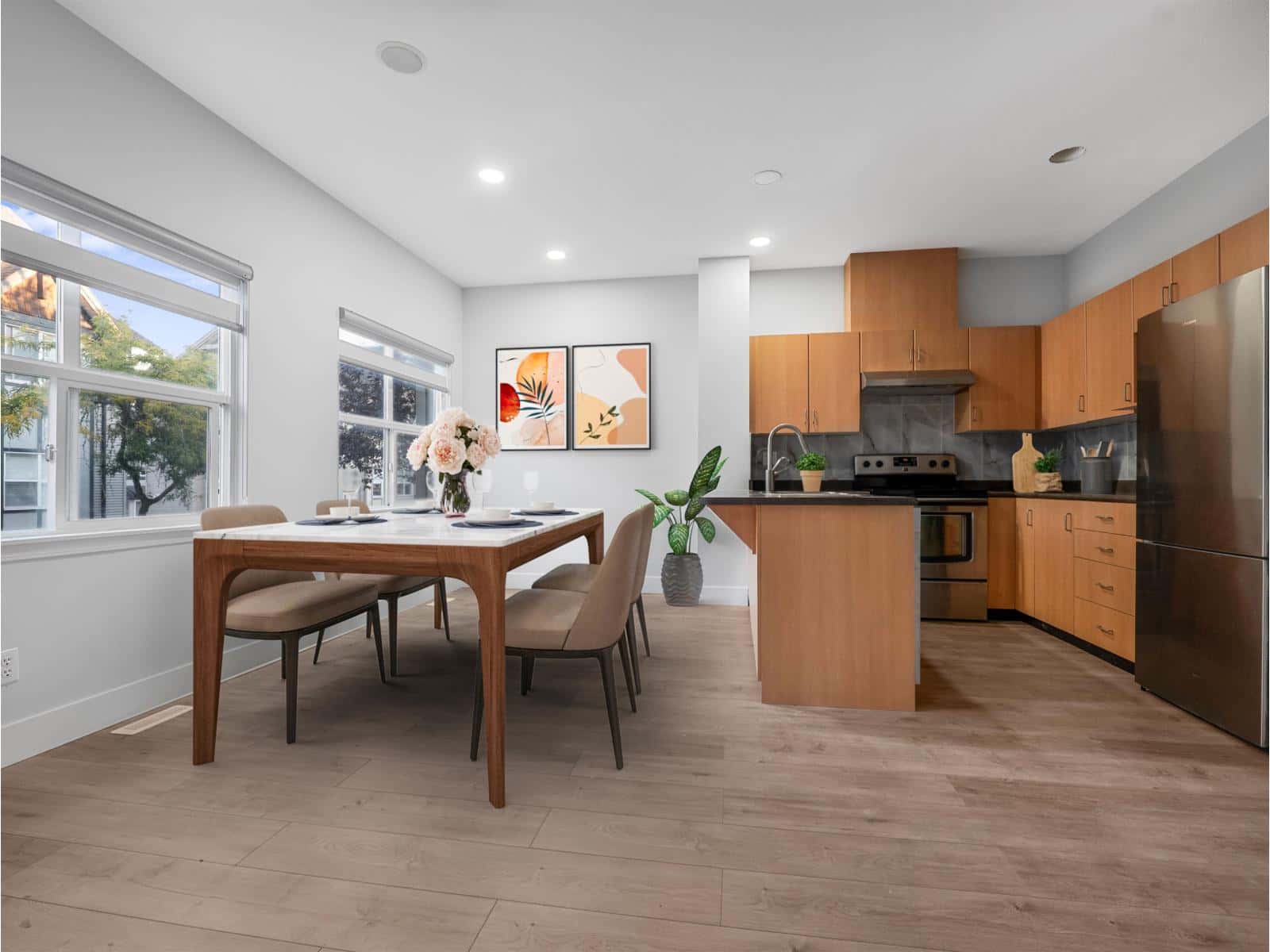 92 8737 161 STREET — Surrey - Photo 4 of 24