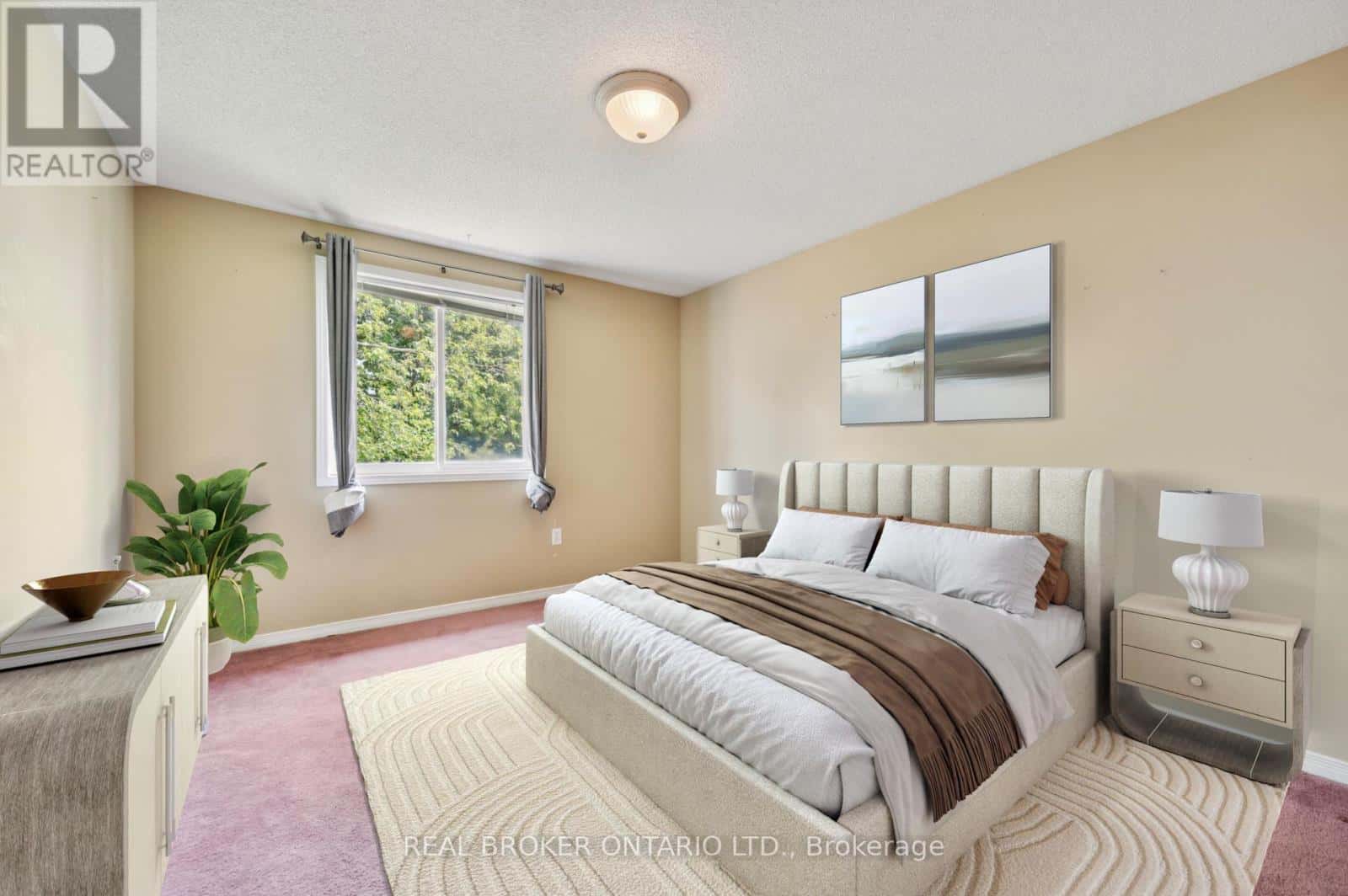 , Waterloo, — Waterloo - Photo 3 of 37