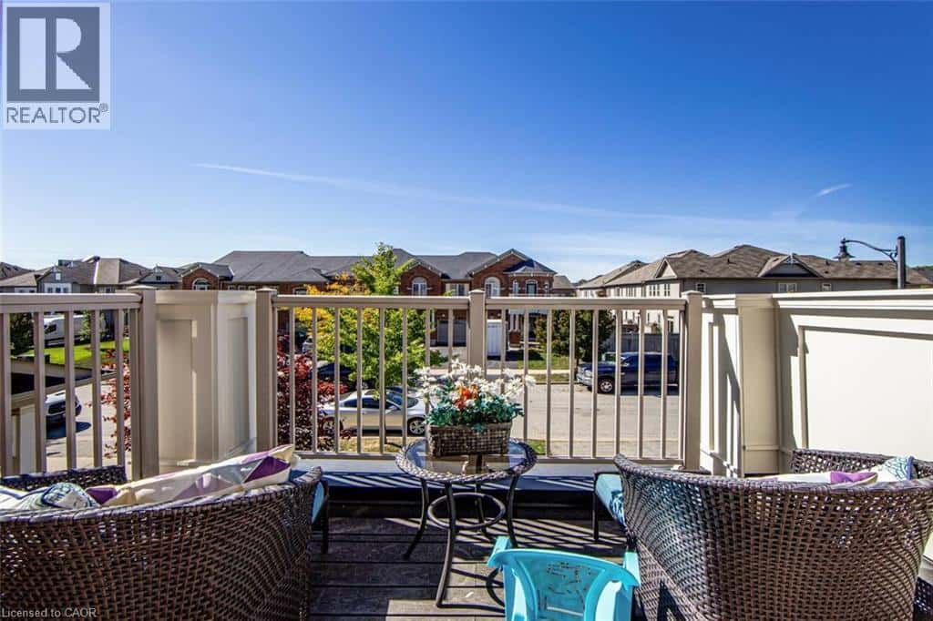 , Waterdown, — Waterdown - Photo 5 of 50