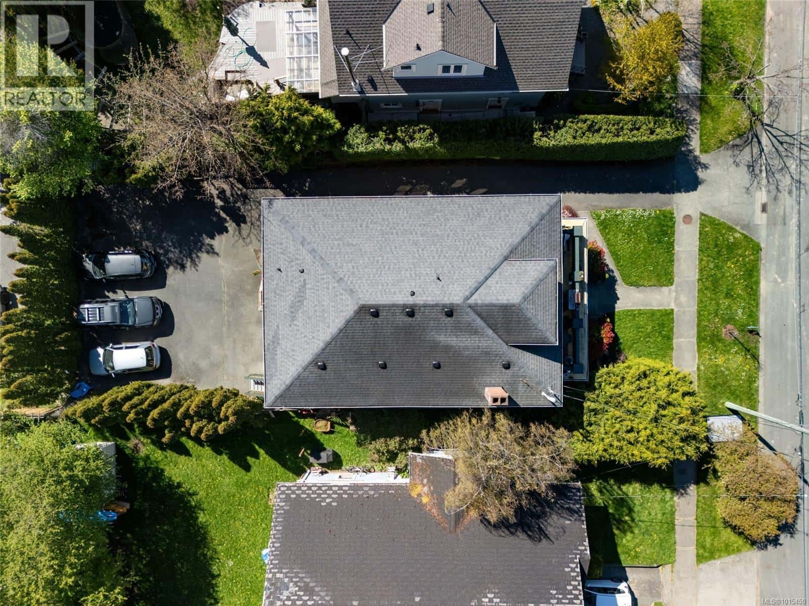 , Victoria, British Columbia — Victoria, British Columbia - Photo 3 of 22