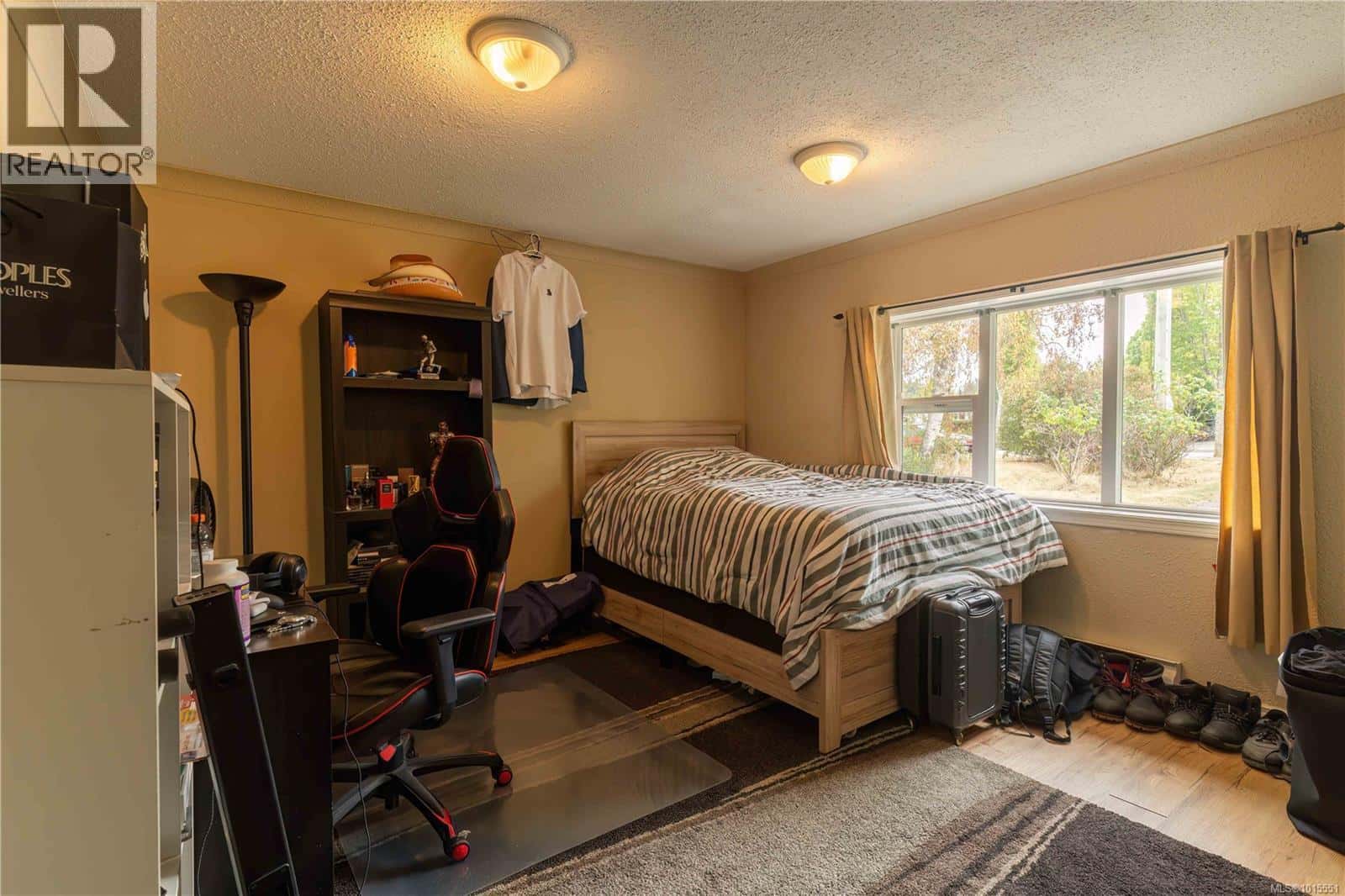 , Parksville, — Parksville - Photo 5 of 23