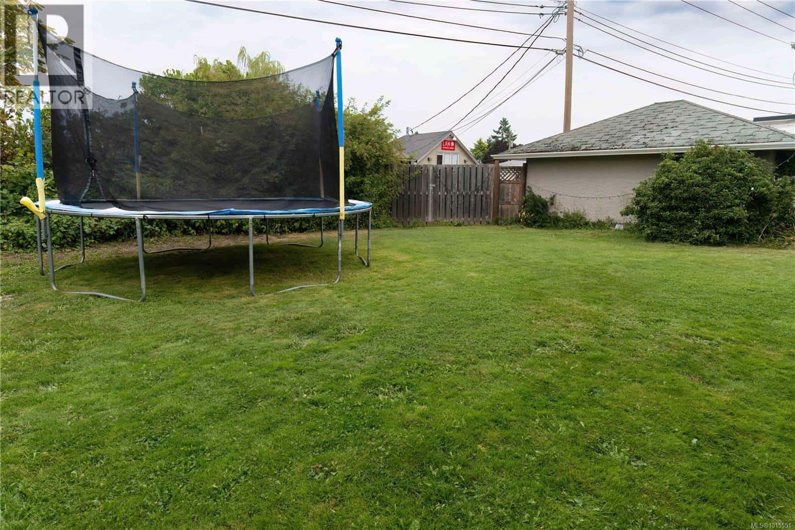 , Parksville, — Parksville - Photo 2 of 23