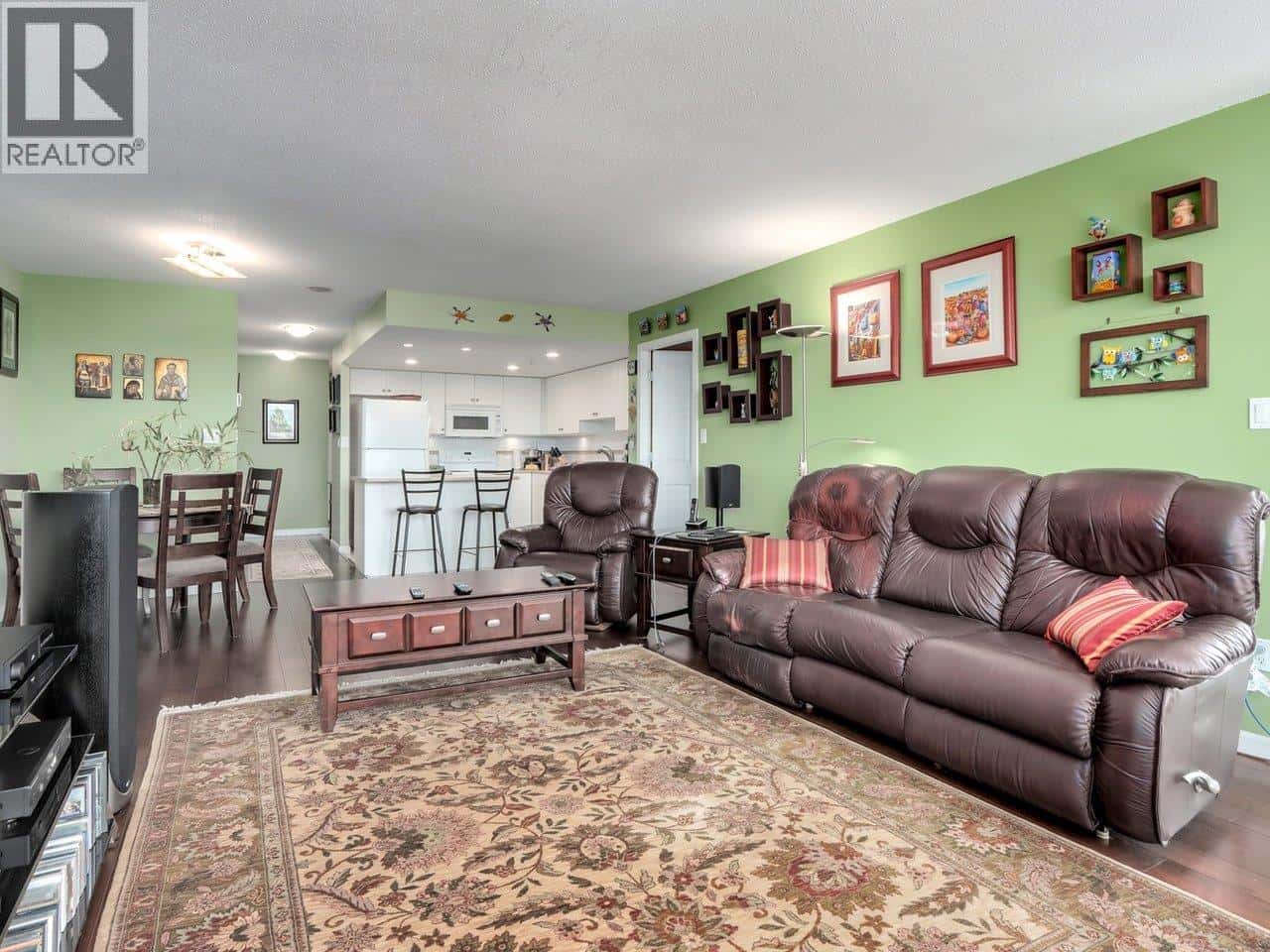 702 615 HAMILTON STREET — New Westminster - Photo 4 of 28