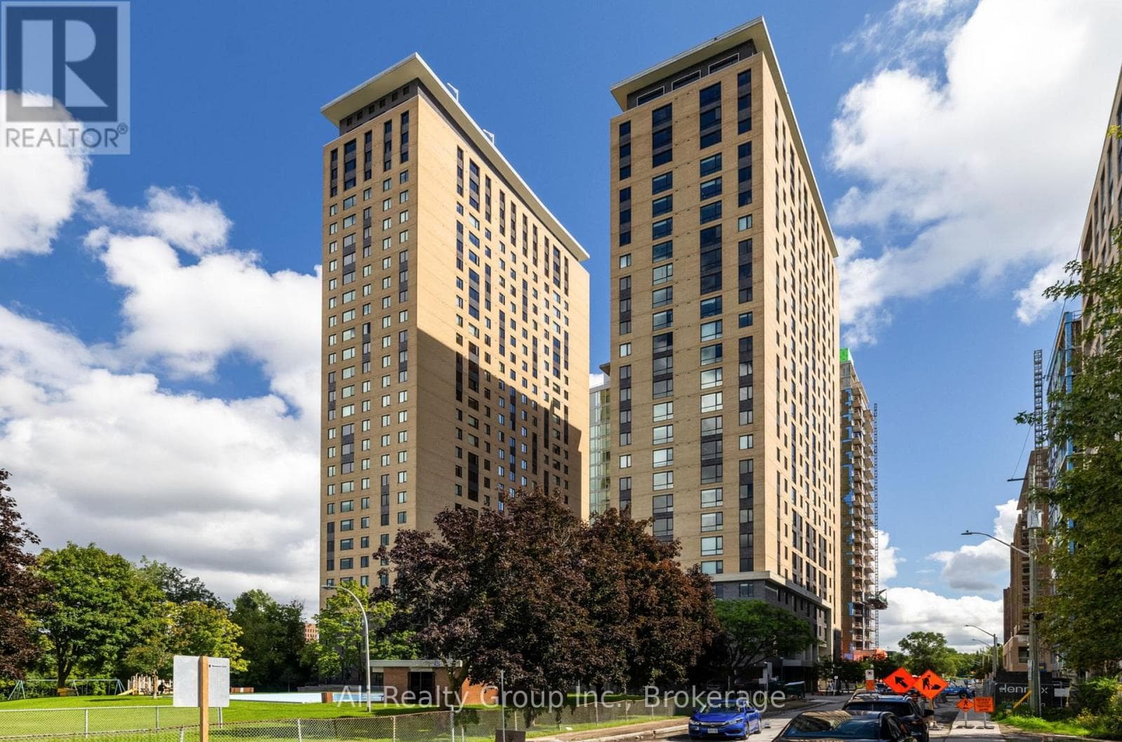 2901 - 105 CHAMPAGNE AVENUE S — Ottawa - Main photo