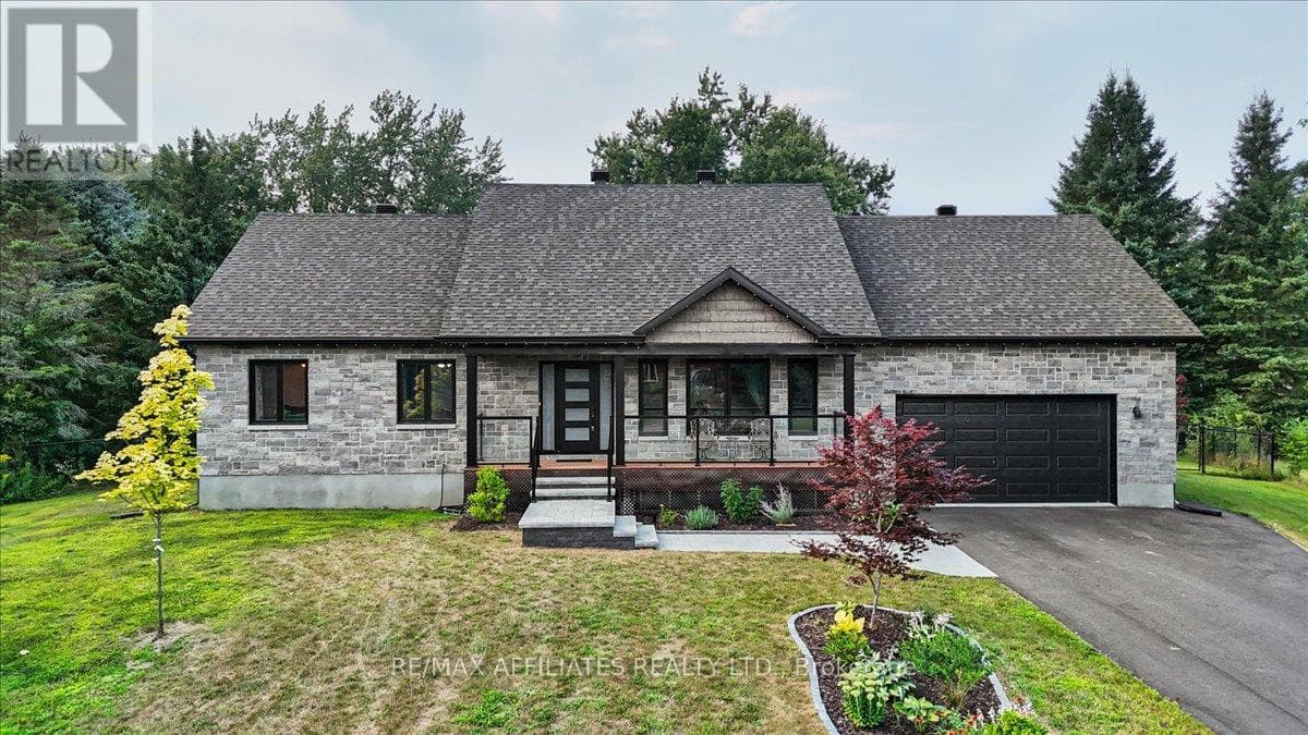 , Clarence-Rockland, — Clarence-Rockland - Main photo