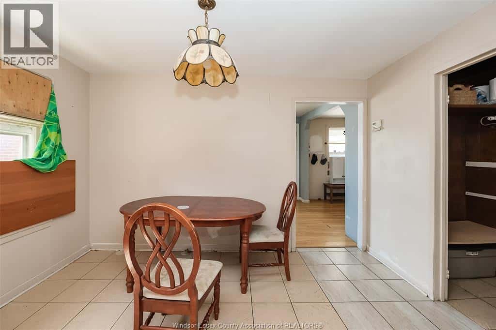 , Windsor, Ontario — Windsor, Ontario - Photo 4 of 6