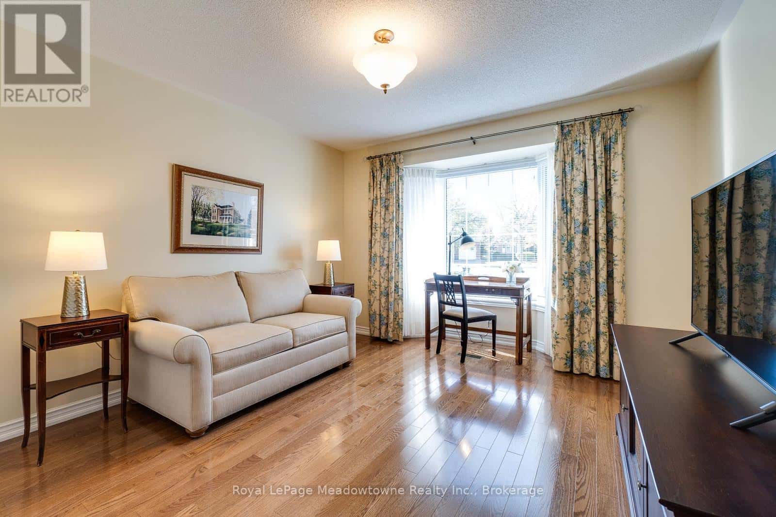 , Guelph (Village By The Arboretum), Ontario — Guelph (Village By The Arboretum), Ontario - Photo 5 of 50