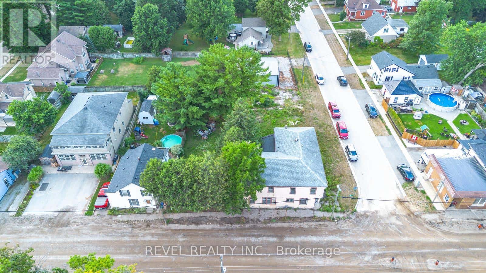 , Blandford-Blenheim (Princeton), — Blandford-Blenheim (Princeton) - Photo 5 of 26