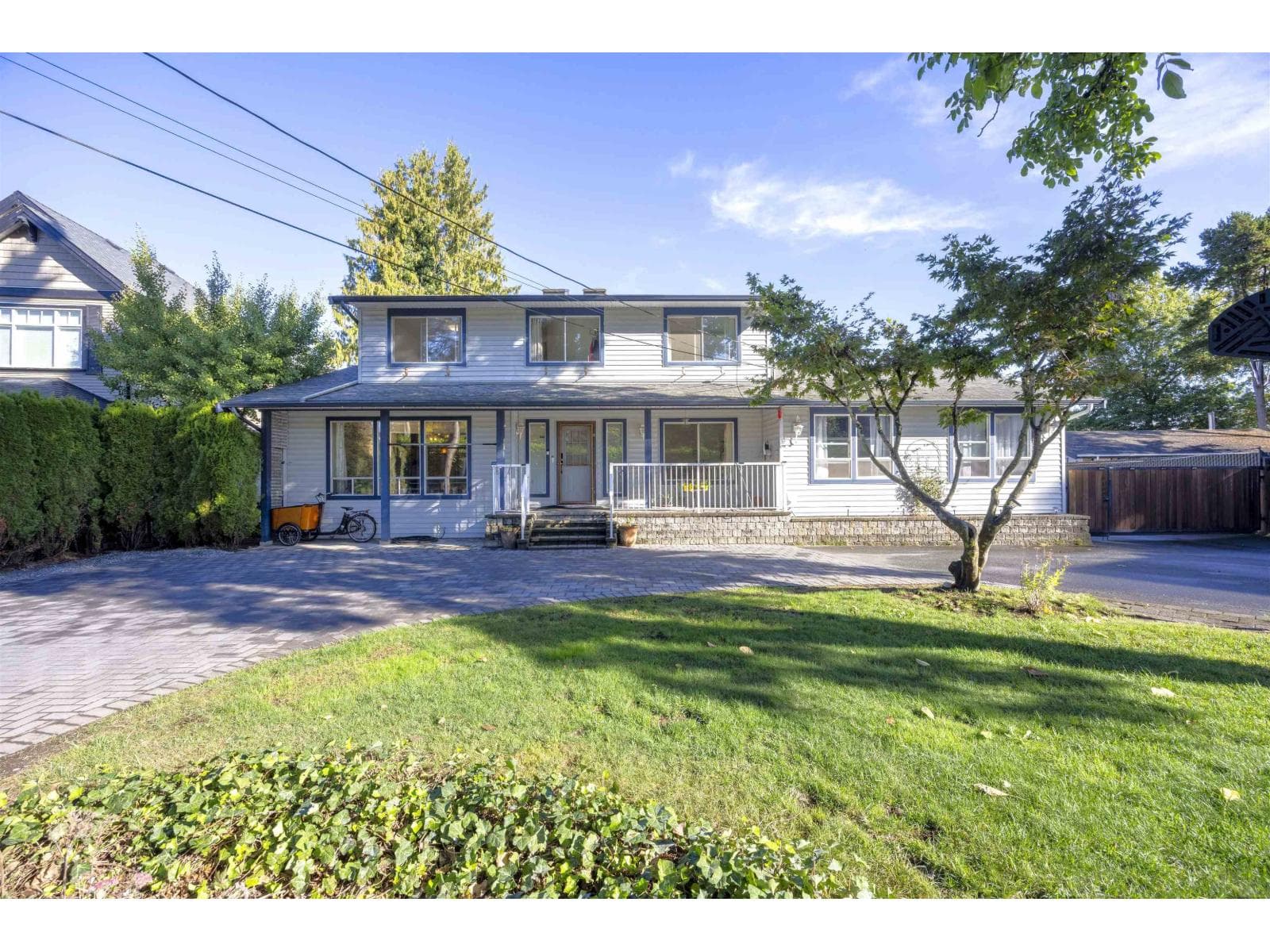 , Langley, — Langley - Main photo