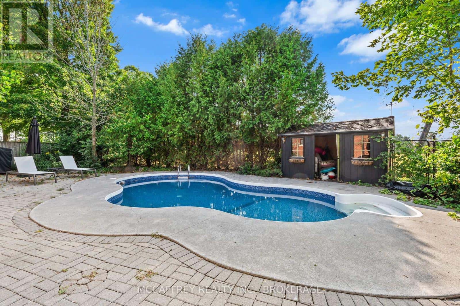 , Loyalist (Lennox and Addington - South), — Loyalist (Lennox and Addington - South) - Photo 3 of 50