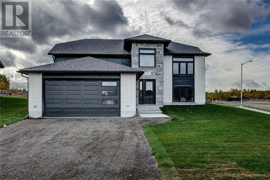 , Sudbury, Ontario — Sudbury, Ontario - Main photo