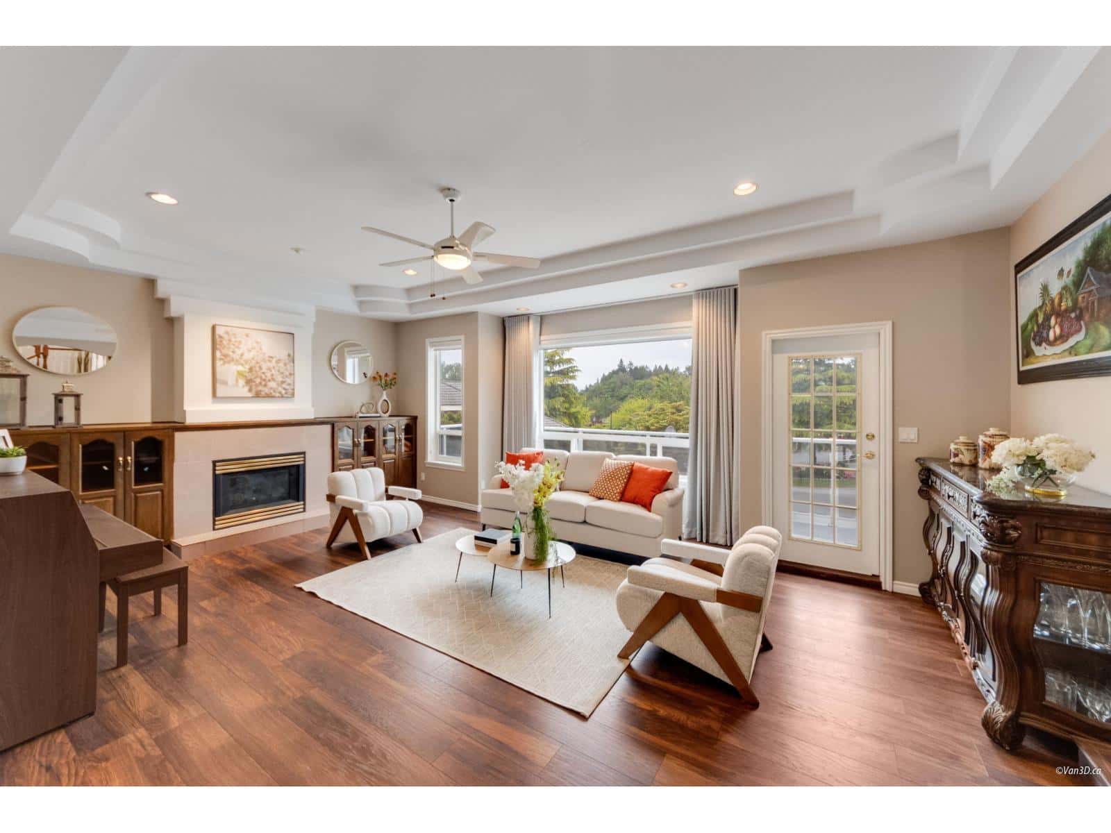 , Surrey, — Surrey - Photo 5 of 39