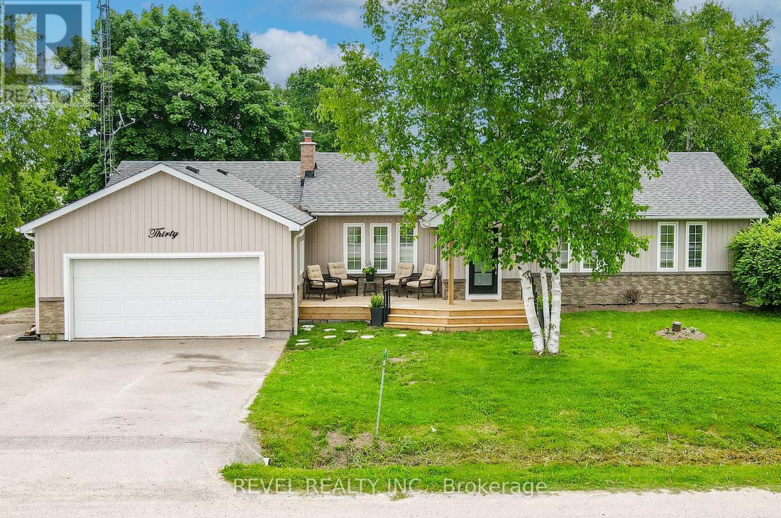 , Kawartha Lakes (Ops), Ontario — Kawartha Lakes (Ops), Ontario - Main photo