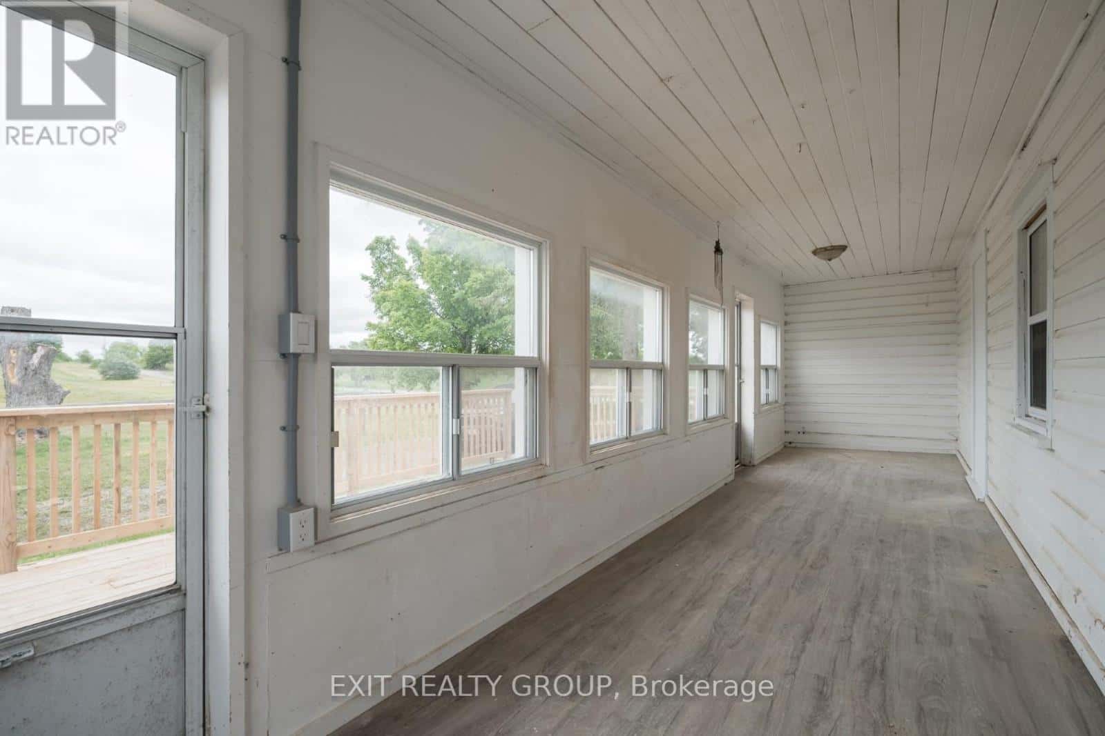 , Tweed (Hungerford (Twp)), Ontario — Tweed (Hungerford (Twp)), Ontario - Photo 5 of 44