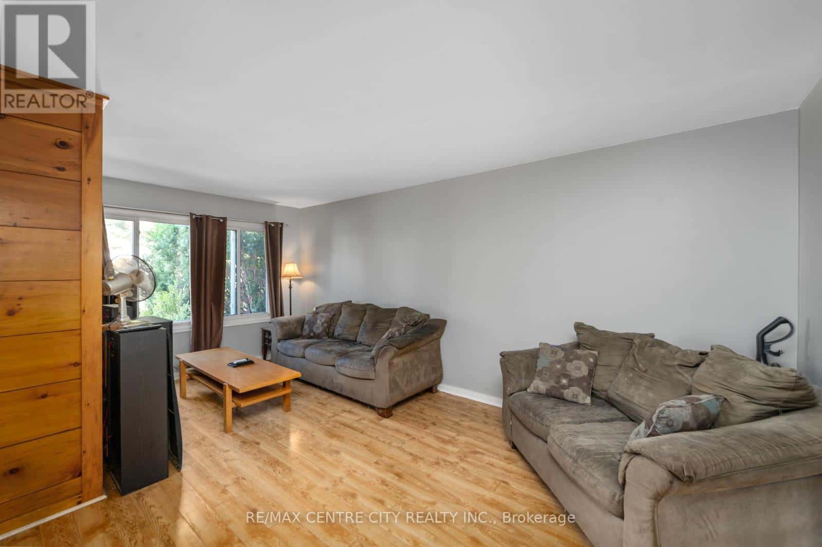 , London East (East L), Ontario — London East (East L), Ontario - Photo 3 of 29