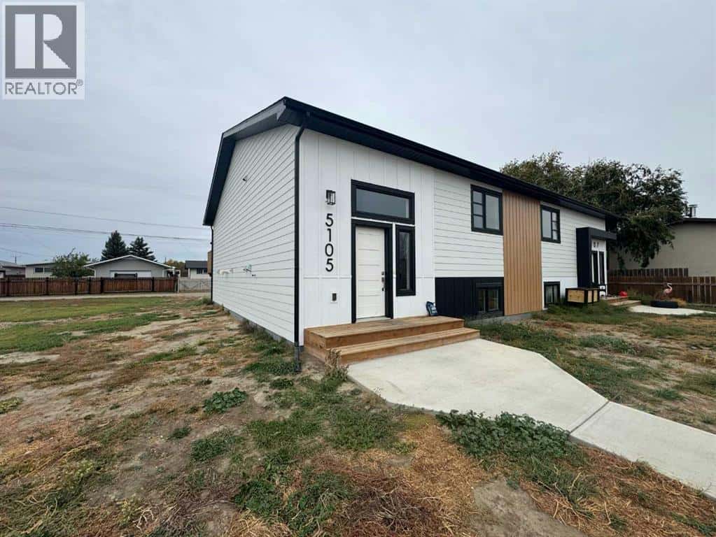 , Taber, Alberta — Taber, Alberta - Photo 2 of 23