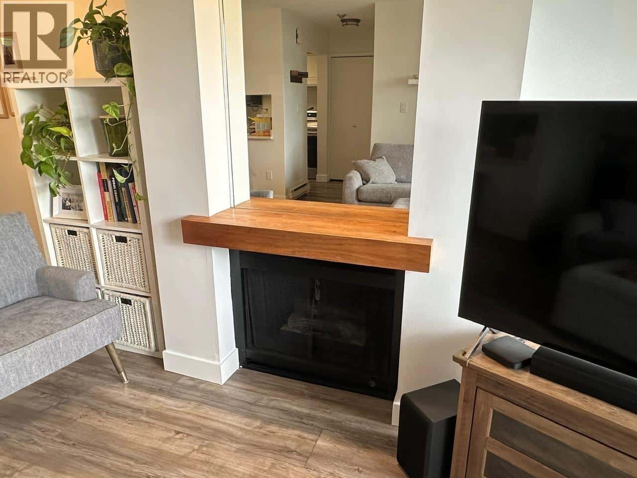 , New Westminster, British Columbia — New Westminster, British Columbia - Photo 4 of 31