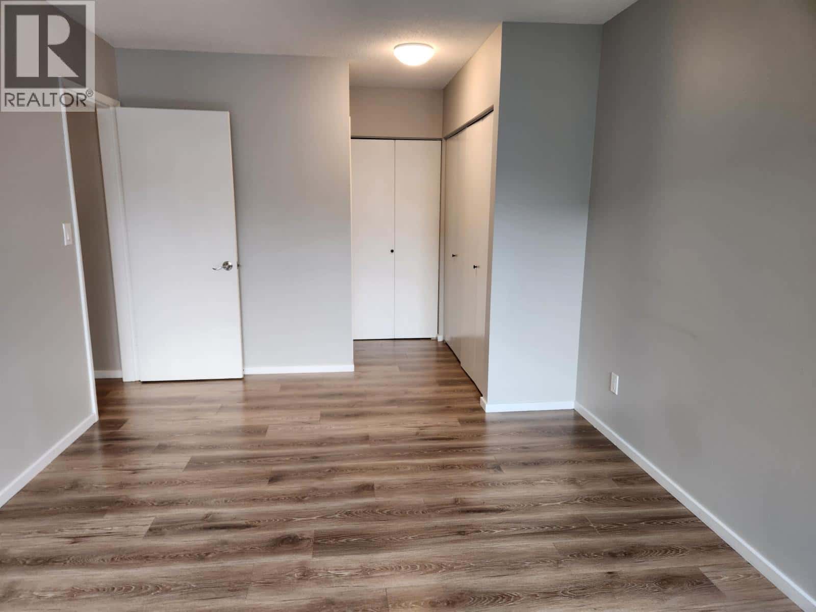 , Richmond, British Columbia — Richmond, British Columbia - Photo 5 of 16