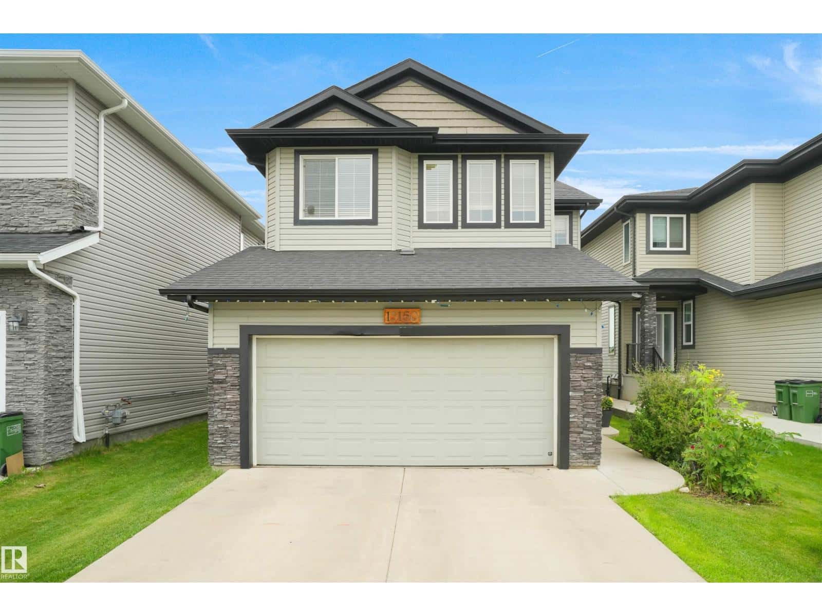 15160 16 ST NW — Edmonton - Photo 2 of 53