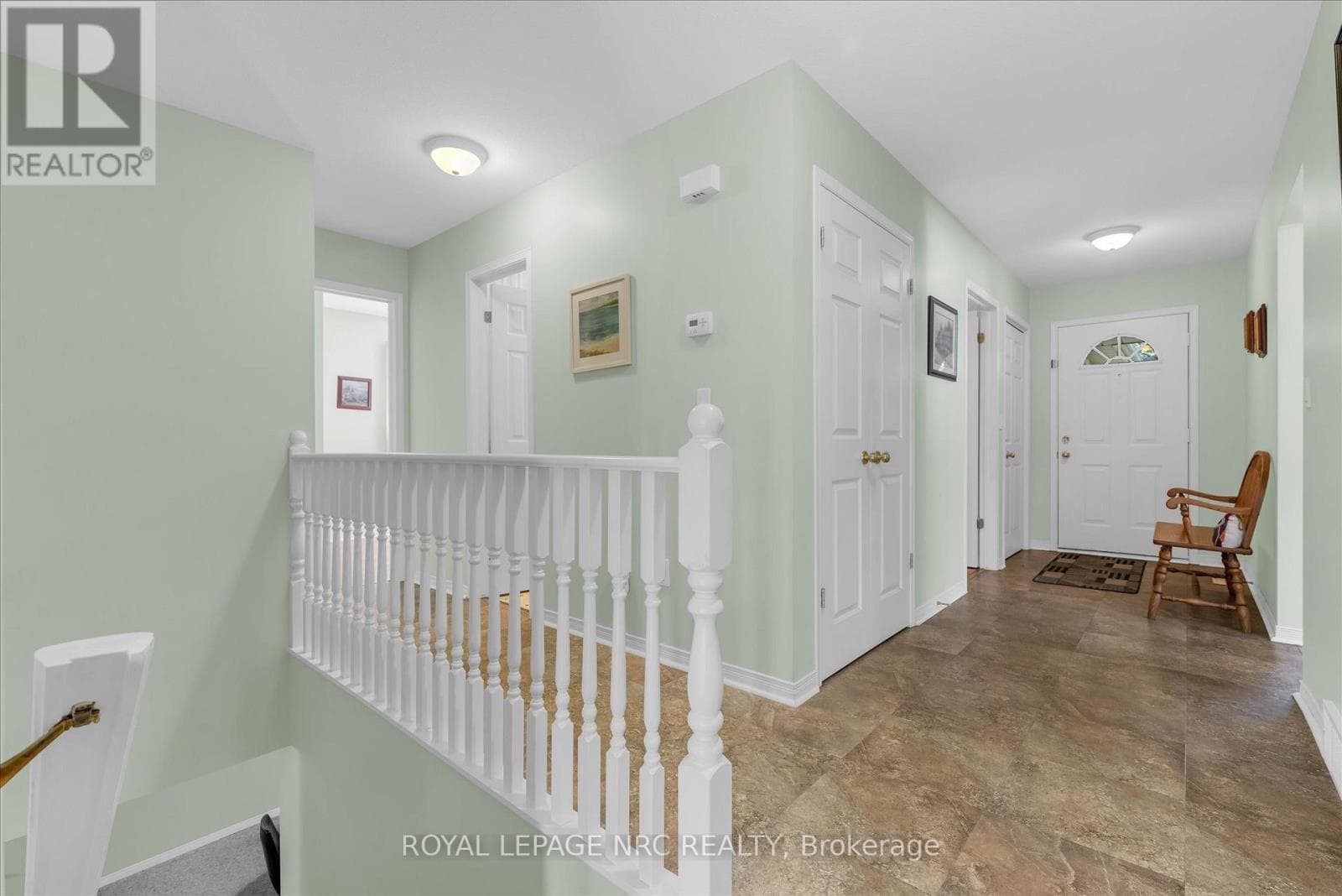 13 TANNER DRIVE — Pelham (Fonthill) - Main photo