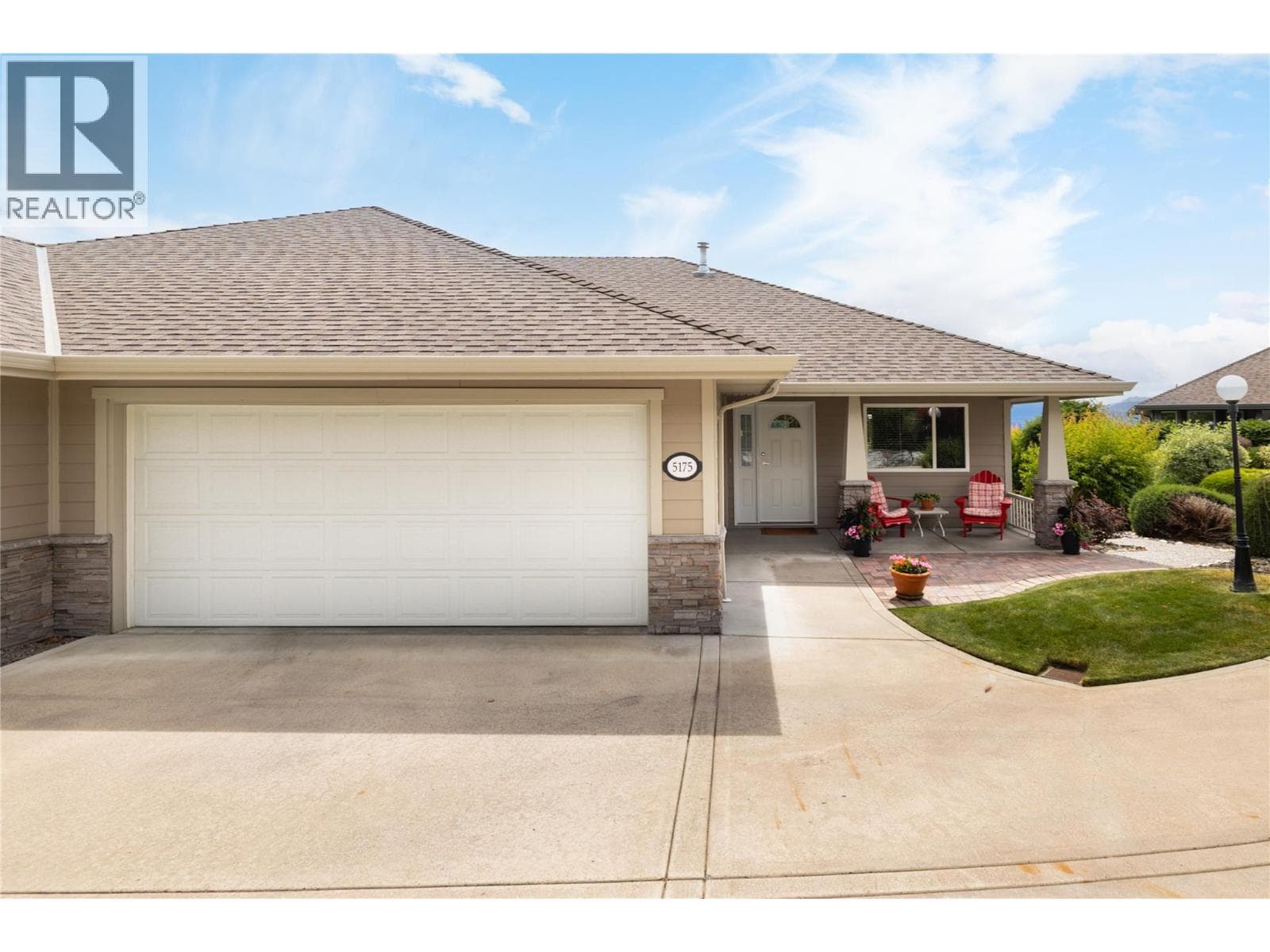 , Kelowna, British Columbia — Kelowna, British Columbia - Main photo