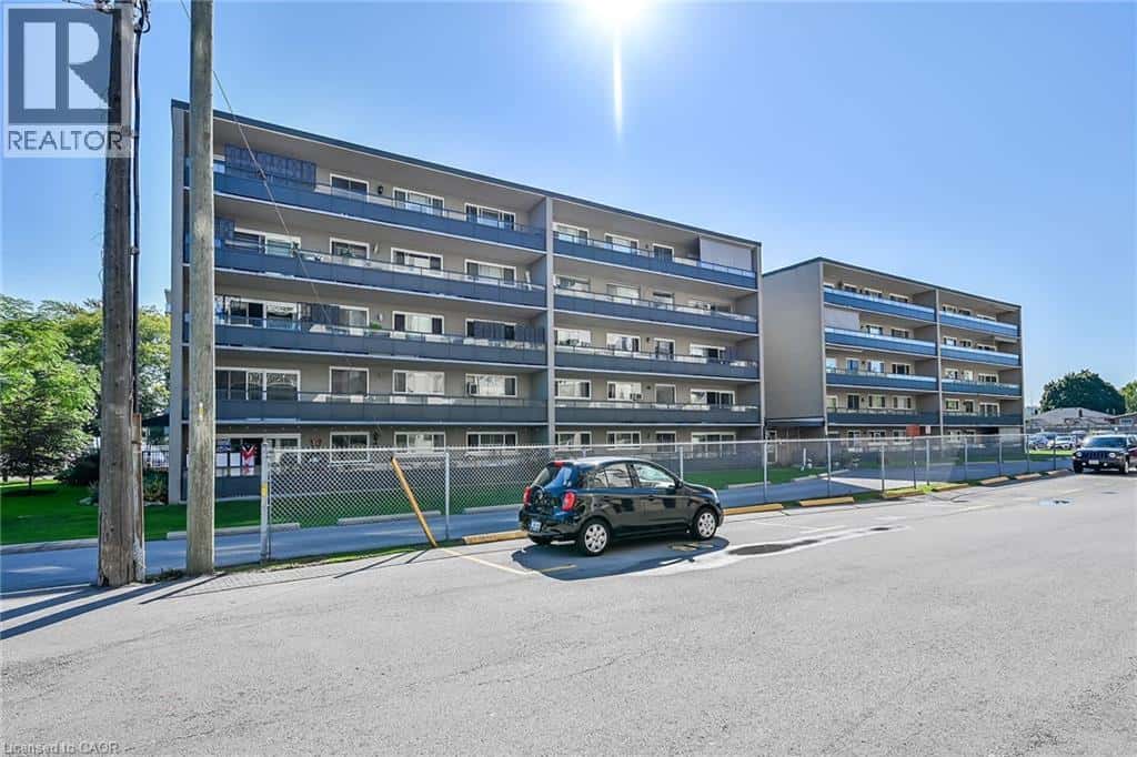 510 QUEENSTON Road Unit# 404 — Hamilton - Photo 2 of 42