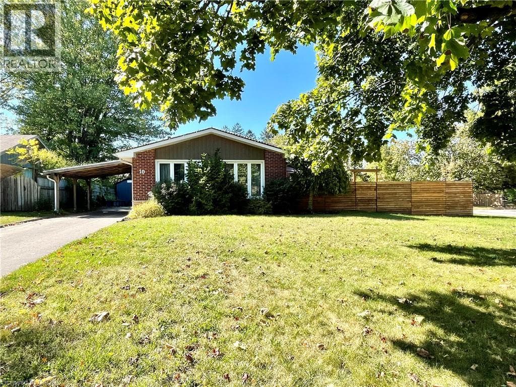 10 BECKETT Boulevard — Simcoe - Main photo