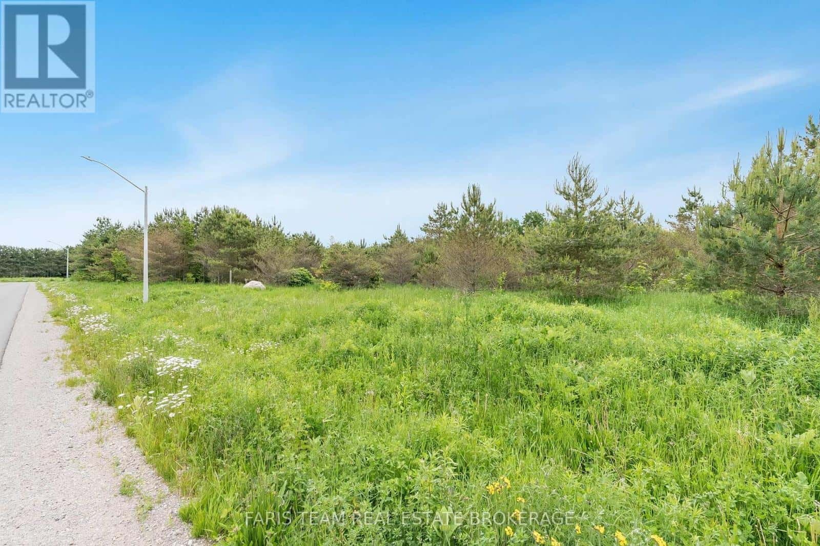 LOT 32 RUE ERIC — Tiny (Lafontaine) - Photo 5 of 11