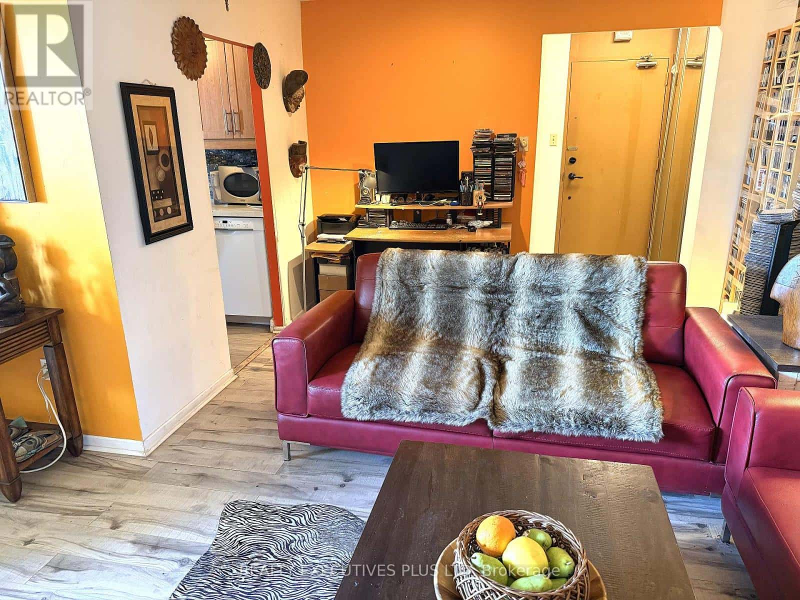 1610 - 5 OLD SHEPPARD AVENUE E — Toronto (Pleasant View) - Photo 4 of 17