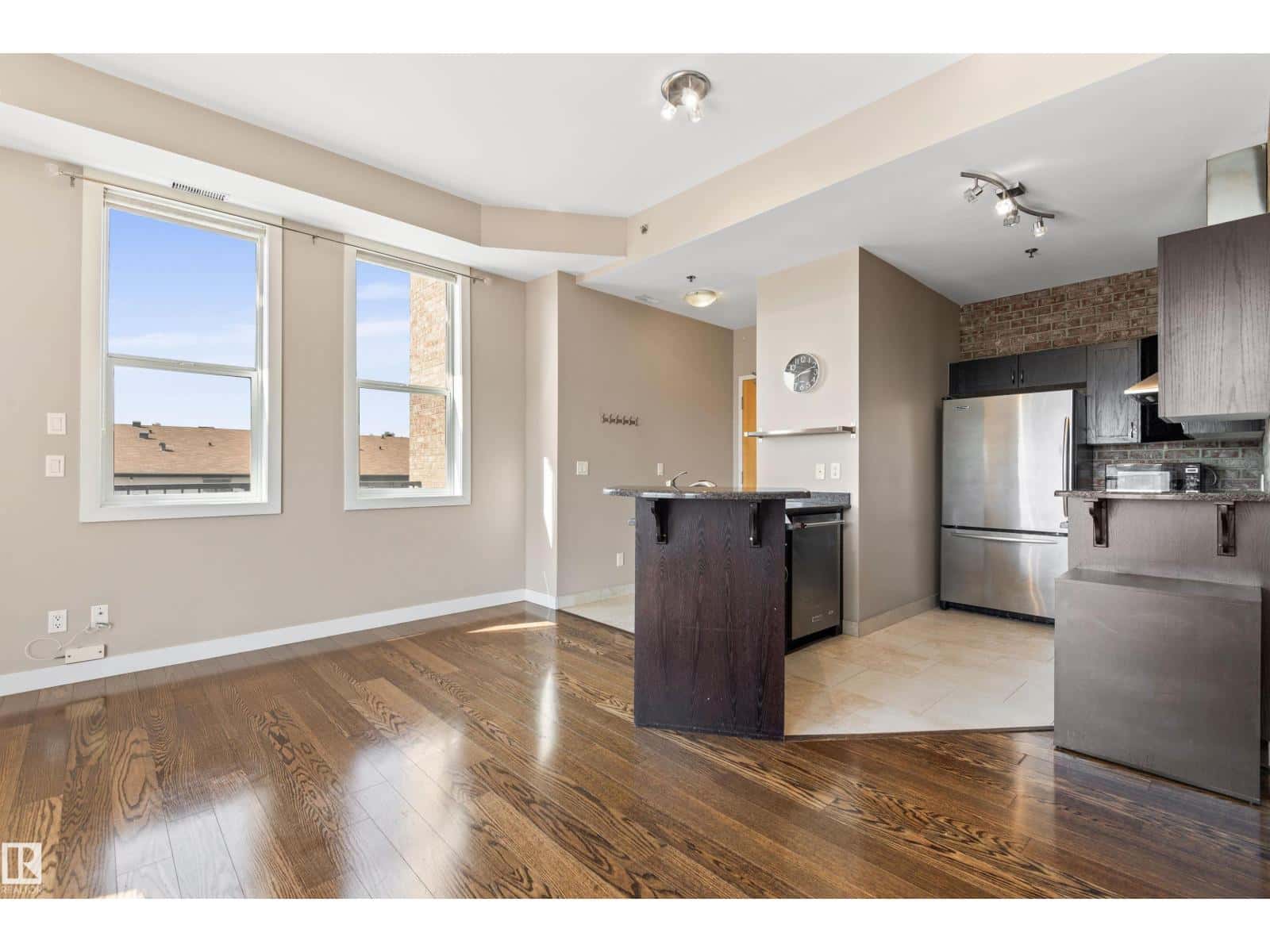 #403 8223 99 ST NW — Edmonton - Photo 5 of 56