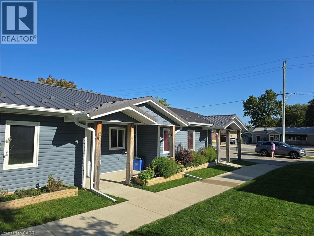 46 ELORA Street S — Clifford - Main photo