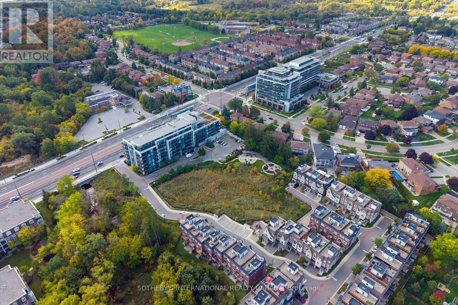 501 - 4700 HIGHWAY 7 ROAD — Vaughan (East Woodbridge) - Photo 3 of 36