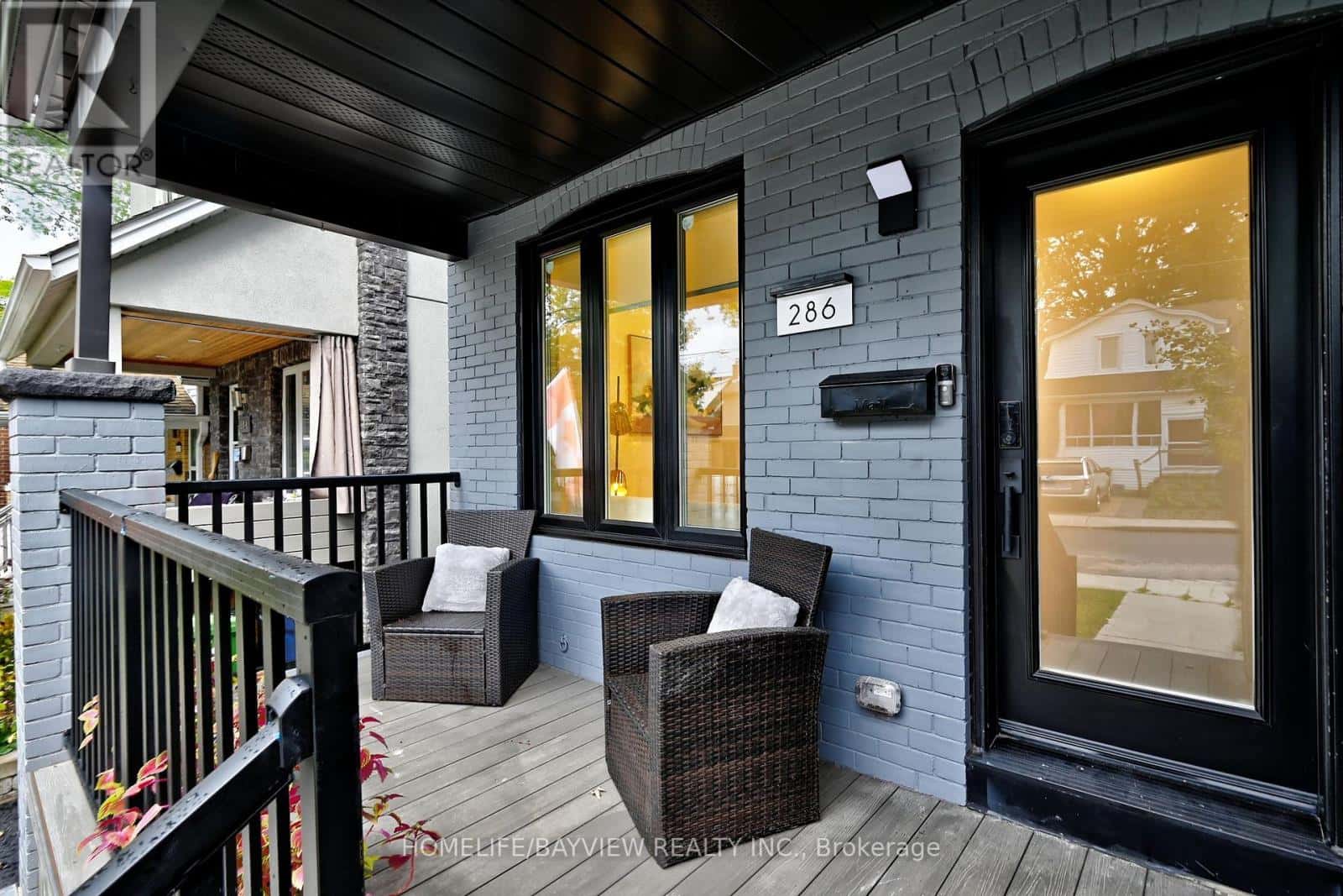 286 SPRINGDALE BOULEVARD — Toronto (Danforth Village-East York) - Photo 3 of 49