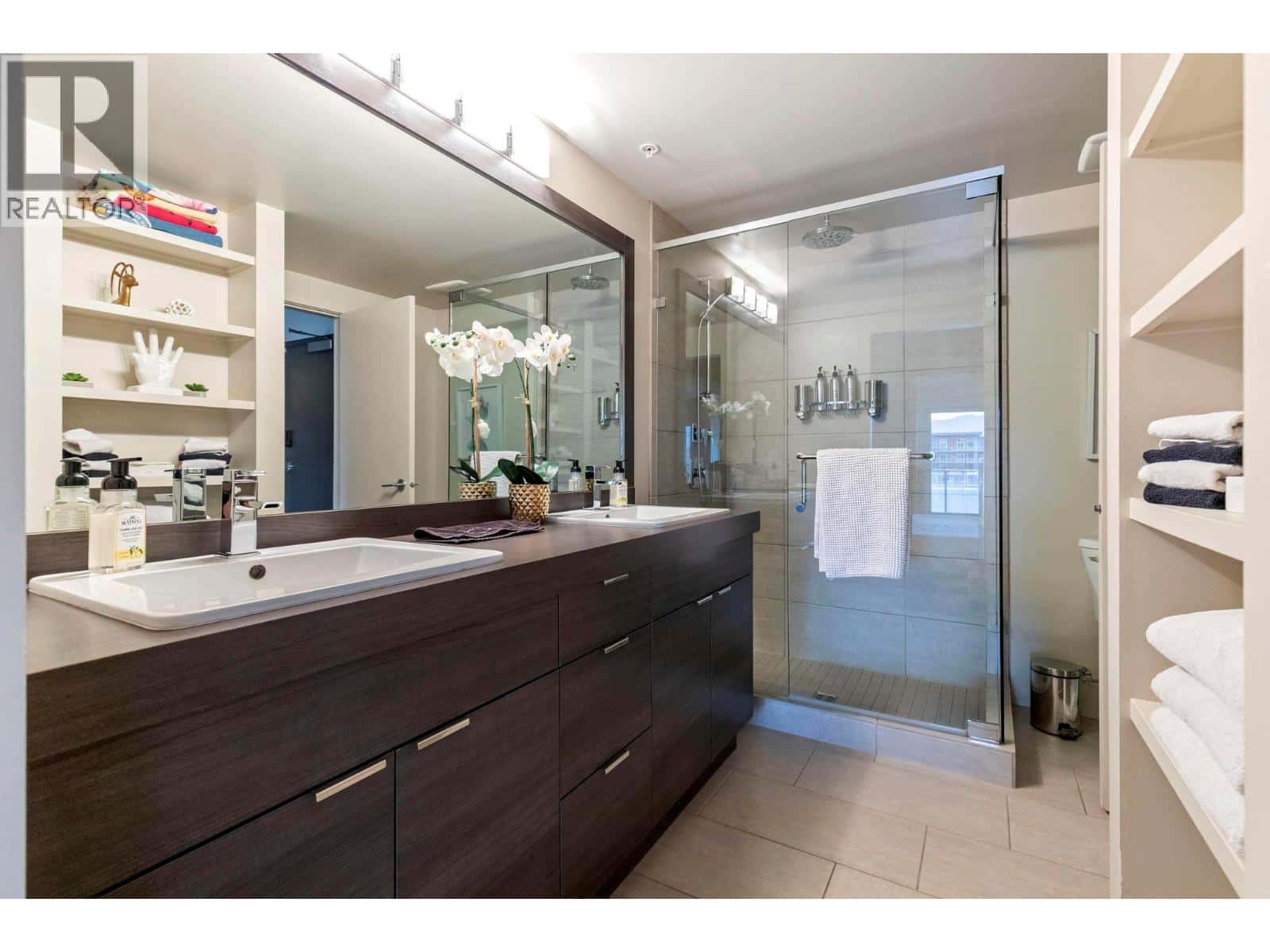 1290 St. Paul Street Unit# 511 — Kelowna - Photo 3 of 28