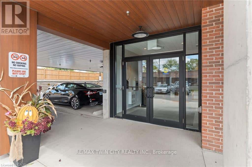 209 - 88 GIBSON STREET — North Dumfries - Photo 2 of 38